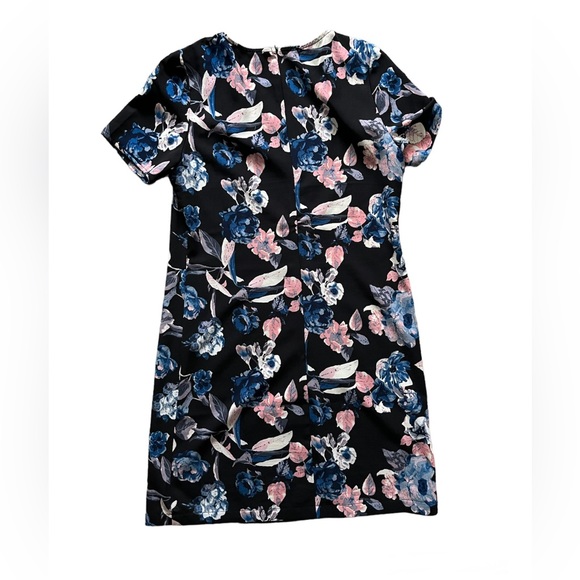 Girls on Film Floral Dress - Picture 3 of 4